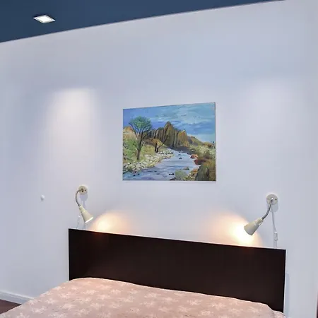 прекрасен деси 3 в нова сграда Apartament